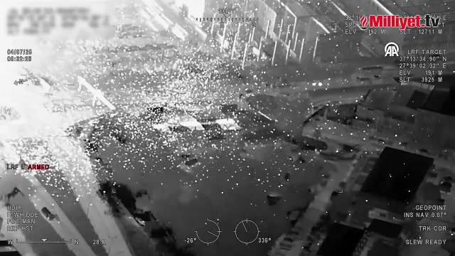 Buca'daki orman yangınının yayılma anını Bayraktar TB2 anbean kaydetti