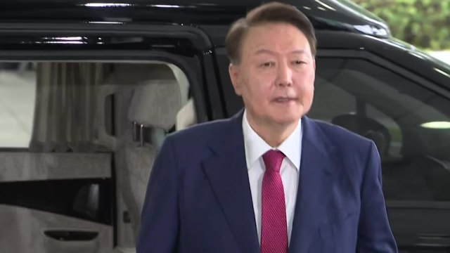 윤, 2차 소환 출석...포위망 좁히는 내란 특검 / YTN