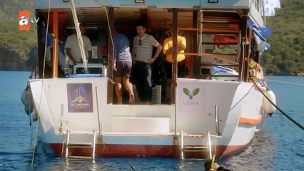 Holding Capitulo 1 Full Movie with English Sub 🎬