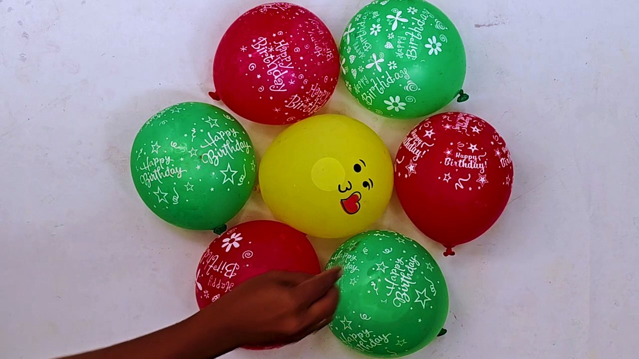 Water Balloon Popping in Slow Motion #Balloonsasmr #satisfying