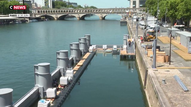 Baignade dans la Seine : les premiers baigneurs font leur entrée dans l'eau ce samedi