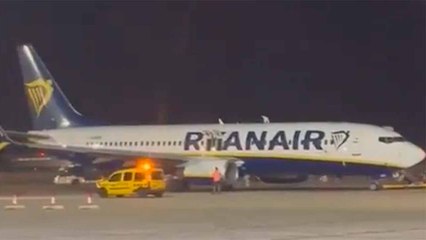 Video: 18 feriti dopo un incendio su un aereo all’aeroporto di Palma