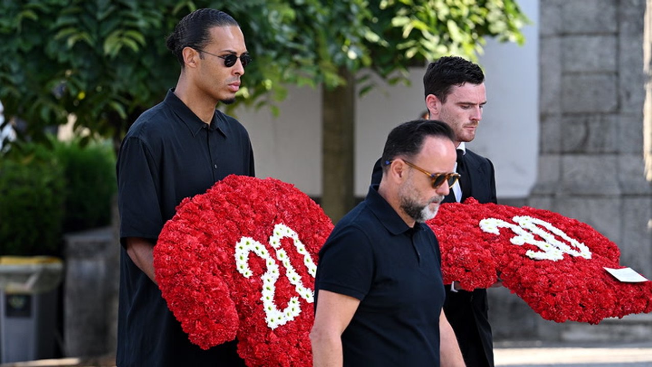 Liverpool players lay wreaths for Diogo Jota and brother at funeral