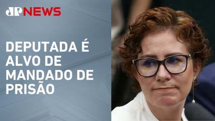 Carla Zambelli diz aceitar acareação com hacker, mas nega voltar ao Brasil