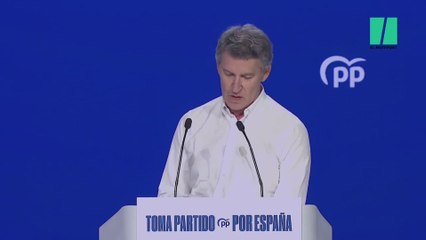 El Congreso del PP en pie cuando Feijóo recuerda a las víctimas de ETA