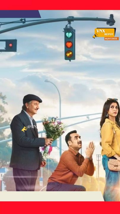 फिल्म ‘Metro In Dino’ 4 जुलाई को सिनेमाघरों में रिलीज हुई। सारा अली खान, आदित्य रॉय कपूर, पंकज त्रिपाठी, नीना गुप्ता जैसे सितारों से सजी यह फिल्म पहले दिन बॉक्स ऑफिस कमाल नहीं दिखा पाई। ‘Metro In Dino’ ने ओपनिंग डे पर सिर्फ ₹3.35 करोड़ की कमाई की।