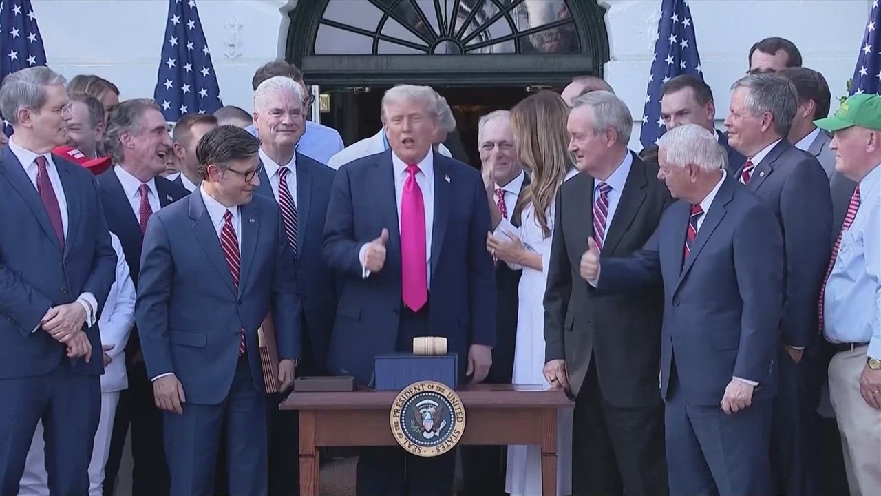 Trump and Administration’s Jaw-Dropping Thumbs-Up Moment After Signing ‘One Big Beautiful Bill’