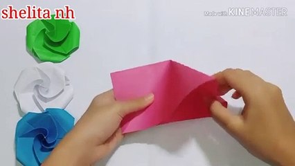 Step-by-Step Guide to Rose Origami