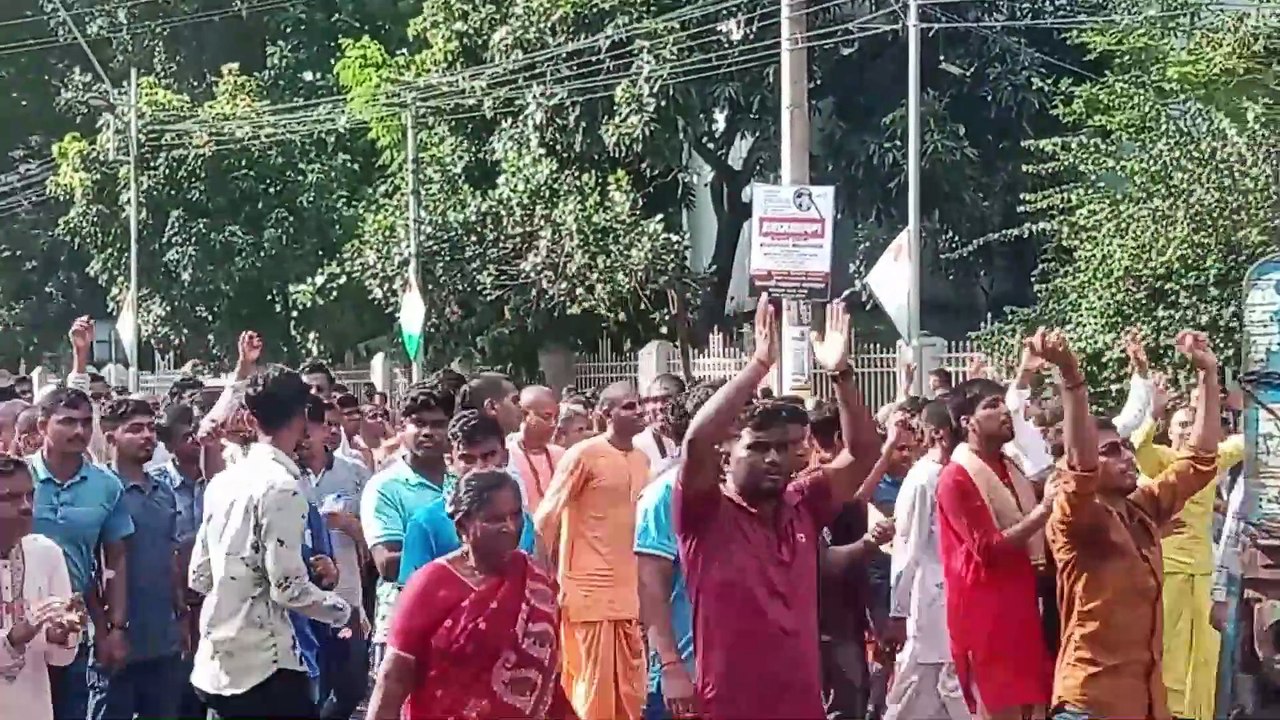রথযাত্রা-২০২৫,ঢাকার রাজপথে উল্টোরথ ঢাকেশ্বরী থেকে স্বামীবাগ ইসকন মন্দির