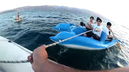 Sapanca Gölü’nde 2 saatte 4 ayrı olayda 17 kişi boğulmaktan kurtarıldı