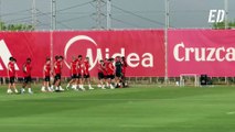 El primer entrenamiento del Sevilla de Almeyda