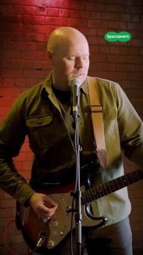 Specsavers joins forces with Northern Ireland comedian Paddy Raff to raise awareness of urgent eye health services