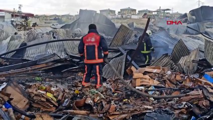 Van'da Hurdacılar Sitesi'nde yangın kontrol altına alındı