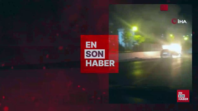Bursa'da bir otomobil alev alev yandı