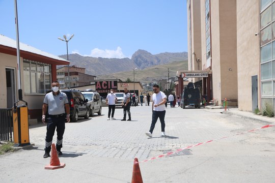 MSB: Mağaradaki aramalarda zehirlenen beş asker metan gazından şehit oldu