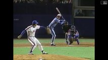 Larry Walker hits his first home run  in MLB (4/20/90)