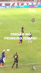 Jogador leva mordida em campeonato da 2° divisão na Bahia