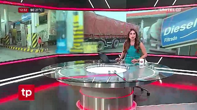 Persisten filas por combustible y choferes dicen que esperan hasta dos días por diésel en Santa Cruz y El Alto