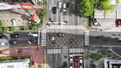 A favor y en contra: el dilema de las prohibiciones  de giros a la izquierda en la avenida Lope de Vega