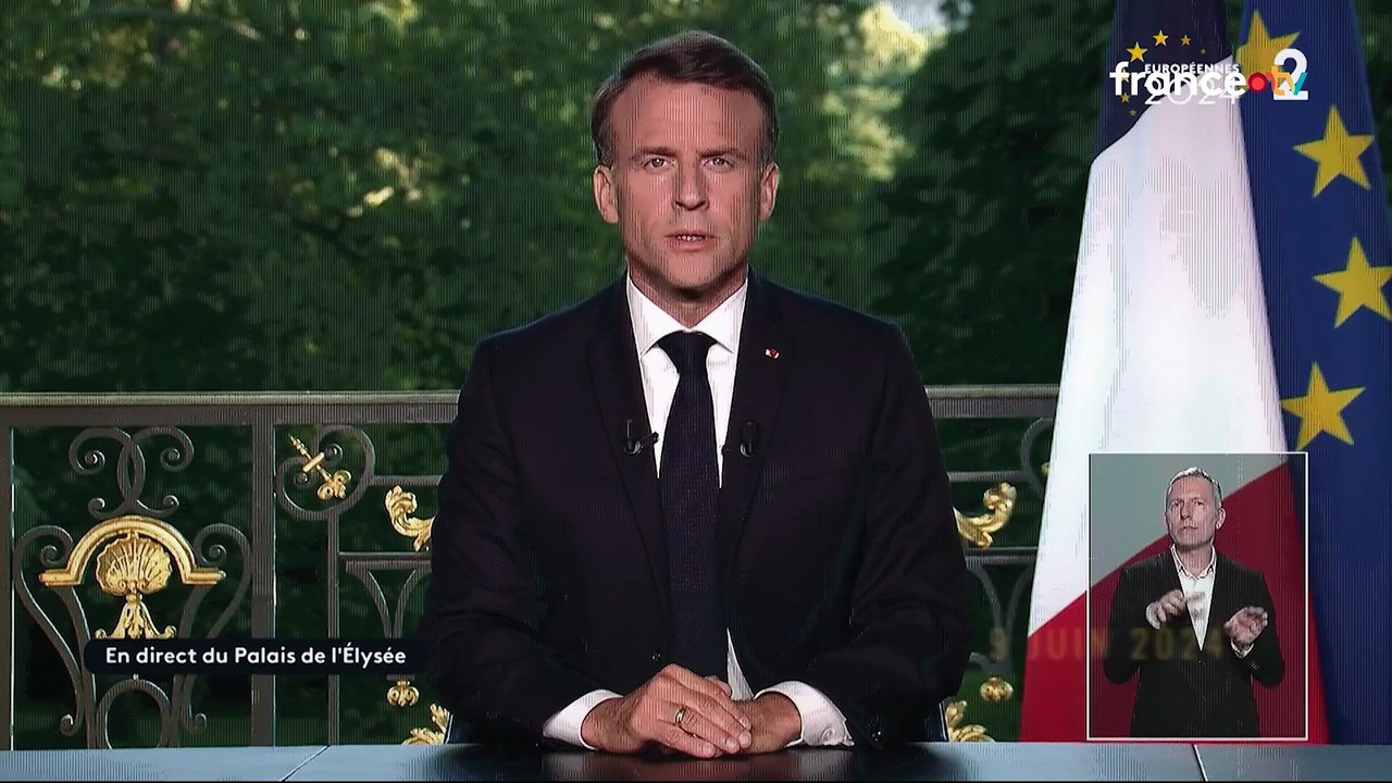 EP 2 Tempete.100.jours.dans.les.tourments.du.ministere.de.l.Interieur.Episode.2.Alea.jacta.est.DOC.FRENCH.1080p.WEB.H264-THESYNDiCATE