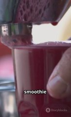 How to make quick smoothie packed with vitamins & minerals #choosehealthy #keephealthy #thinkhealthy