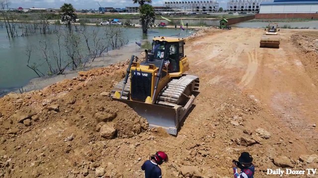 Wonderful Showing New Project Filling Big Lake with Powerful Bulldozer SHANTUI and Dump Truck 25T
