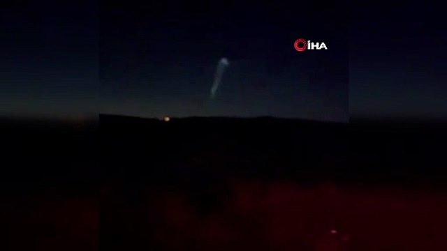 Türkiye semalarında arkasında beyaz duman bırakan gizemli cisim paniği!