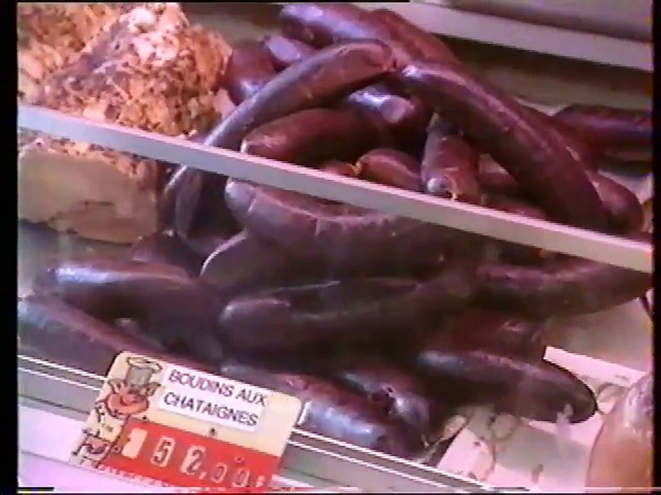 Johnny Hallyday – Les Coulisses du Concert à Objat (TF1, 2000) Reportage « Combien ça coûte ? » sur le coût de l’événement