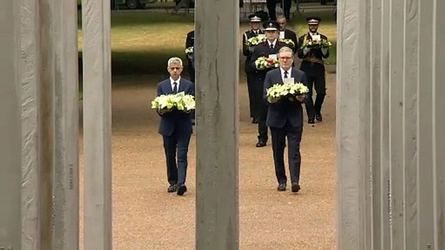 Keir Starmer lays wreath at 7/7 memorial
