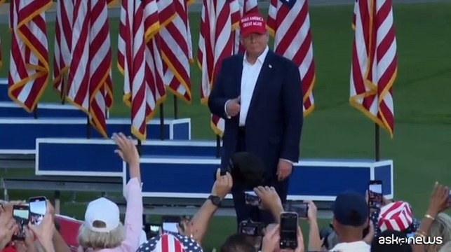 Dazi, Trump annuncia: oggi alle 12 (Usa) partiranno le prime lettere