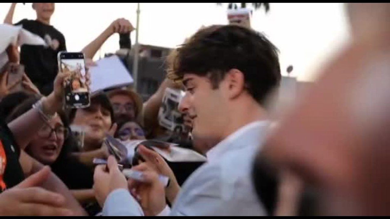 Delirio per Noah Schnapp di Stranger Things all'Outdoor Film Festival