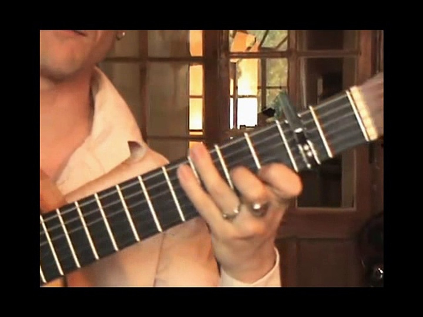 Guitariste ] Arpége intro [ rumba Flamenca ] - Vidéo Dailymotion