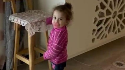 Uno de los últimos vídeos que Alba grabó de su hija, Khaley.