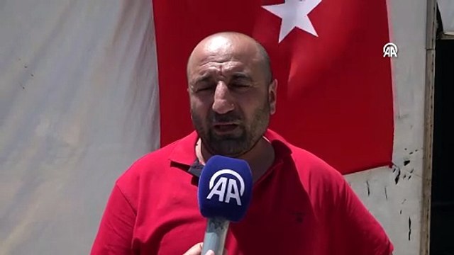 Şehidin ağabeyi: Kahrolsun PKK, Yaşasın Cumhuriyet