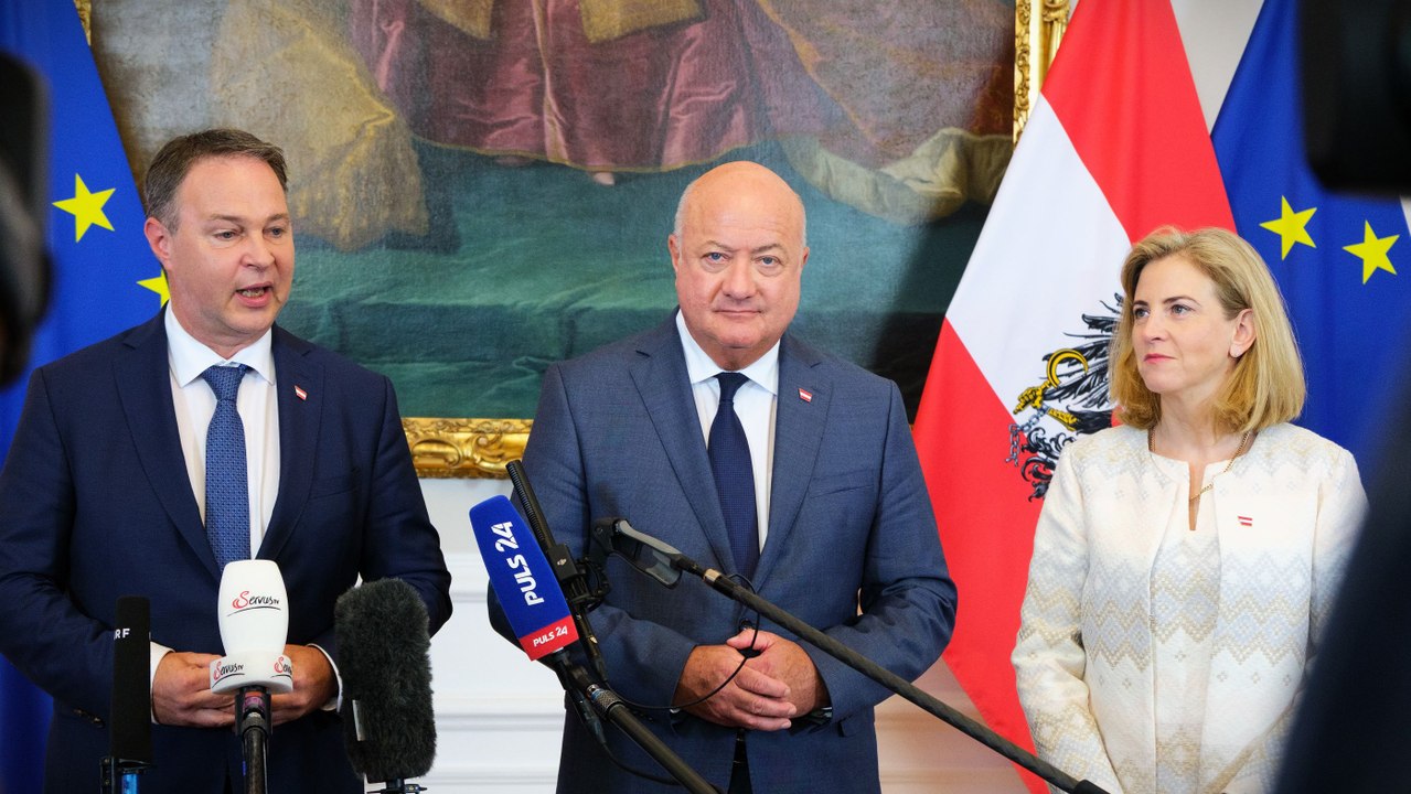 Regierung zieht vor Sommerpause Zwischenbilanz