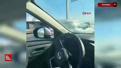 İstanbul Bakırköy'de metrobüs yangını