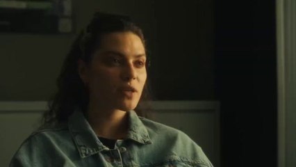 Unter der schwarzen Sonne Trailer OV