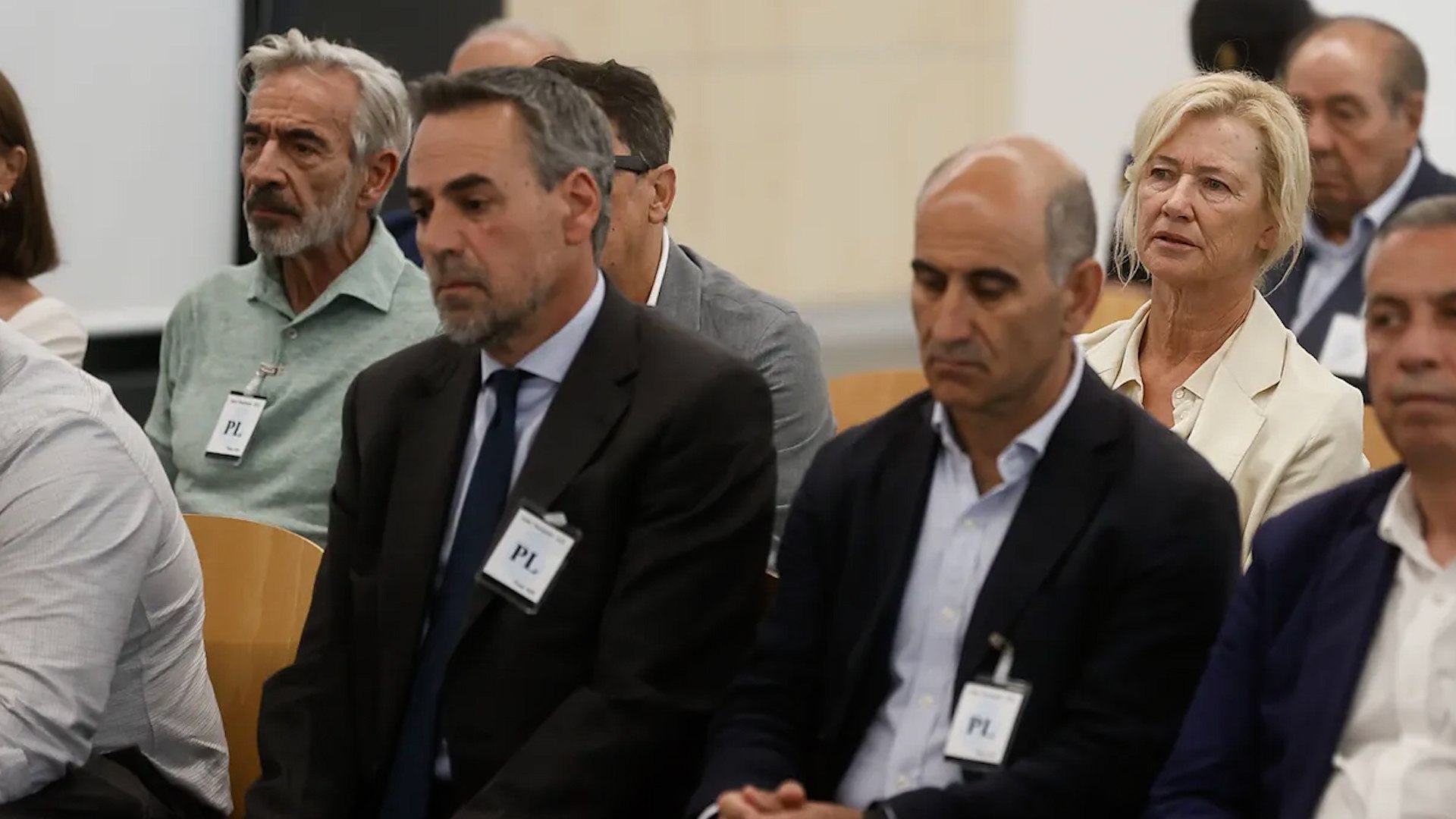 La Audiencia Nacional ha absuelto a la actriz Ana Duato de los delitos fiscales por los que era juzgada en el conocido caso Nummaria, mientras que ha condenado a 80 a�os de prisi�n al asesor fiscal Fernando Pe�a, propietario del despacho que dio nombre a la causa.

Tambi�n ha sido condenado a dos a�os y dos meses de c�rcel el actor Imanol Arias, tras llegar a un acuerdo de conformidad con la Fiscal�a Anticorrupci�n y reintegrar a Hacienda 2.225.973 euros.