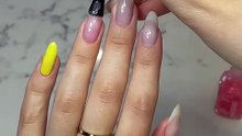 brittany_nailart_7522870668199873814