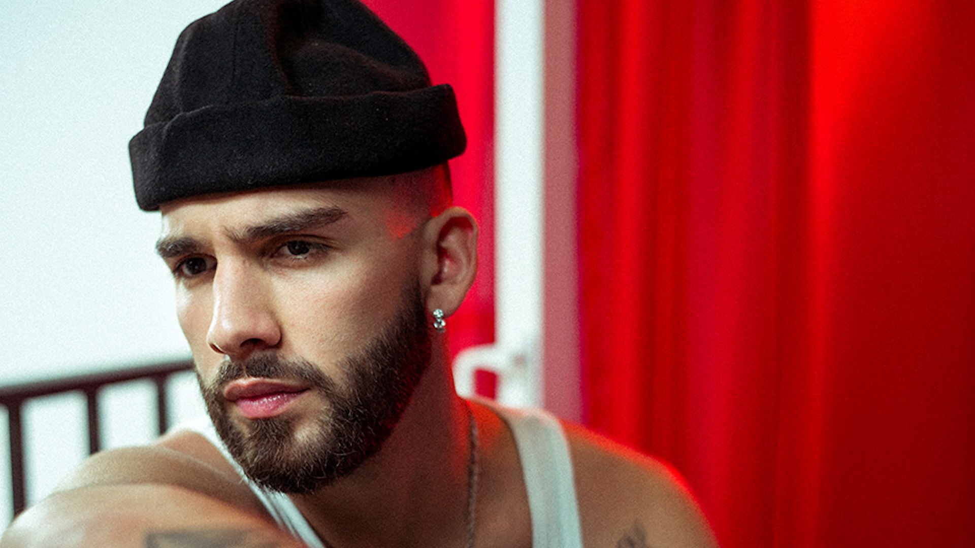 El artista colombiano Manuel Turizo ha alcanzado un nuevo hito con "La Bachata", su mayor �xito musical hasta la fecha, que ya acumula 2.000 millones de reproducciones en Spotify. No se trata del g�nero musical, sino del popular sencillo que ha consolidado al cantante como una figura clave del panorama latino.

El videoclip oficial de "La Bachata" suma ya 885 millones de visualizaciones en YouTube, confirmando el fen�meno global del tema que ha sonado en discotecas, fiestas y verbenas populares en toda Espa�a.