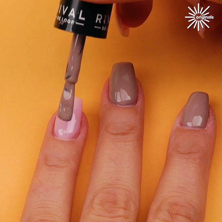 Fall-ready nails with french tips and stickers 🤎