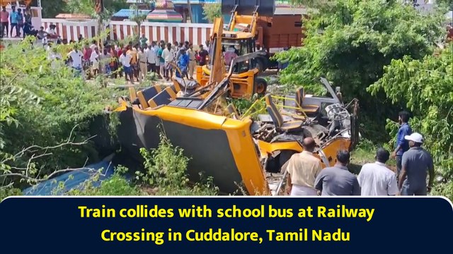 Train collides with school bus at Railway Crossing in Cuddalore, Tamil Nadu