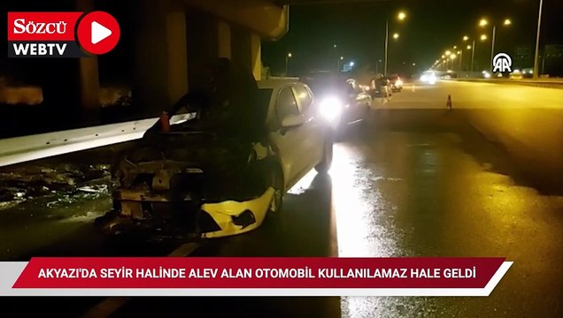 Akyazı'da seyir halinde alev alan otomobil kullanılamaz hale geldi