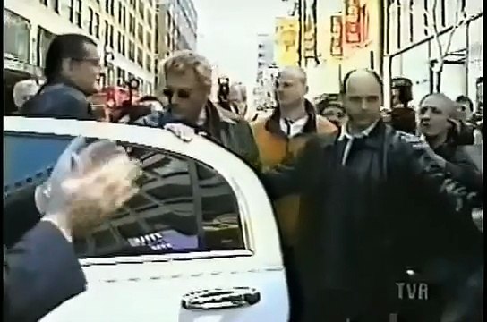 Johnny Hallyday au Canada – Conférence de Presse & Reportage TVA (25 Avril 2000)