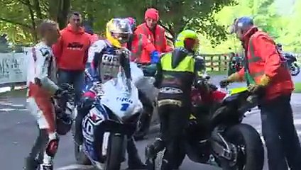 Isle Of Man TT - Massive crash in 2013 where 9 riders went down️