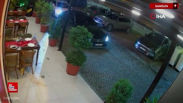 Samsun’da eğlence mekanı önünde silahlı saldırı