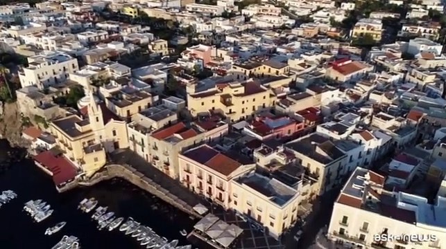 Inaugurato a Lipari un nuovo centro per le tartarughe