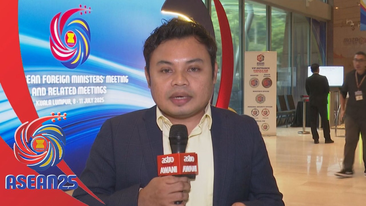 Mesyuarat Menteri-Menteri Luar ASEAN (AMM) ke-5...