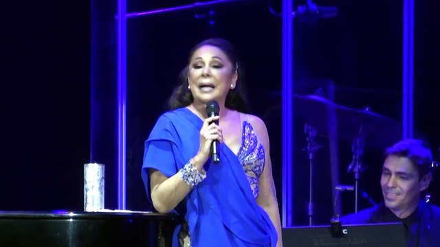 Isabel Pantoja se encuentra en una montaña rusa de emociones tras su parto