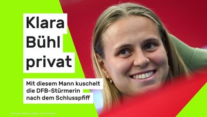 Klara Bühl privat: Mit diesem Mann kuschelt die DFB-Stürmerin nach dem Schlusspfiff